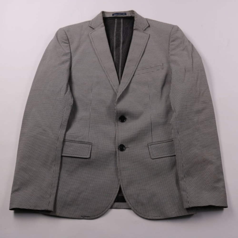 250913190-1