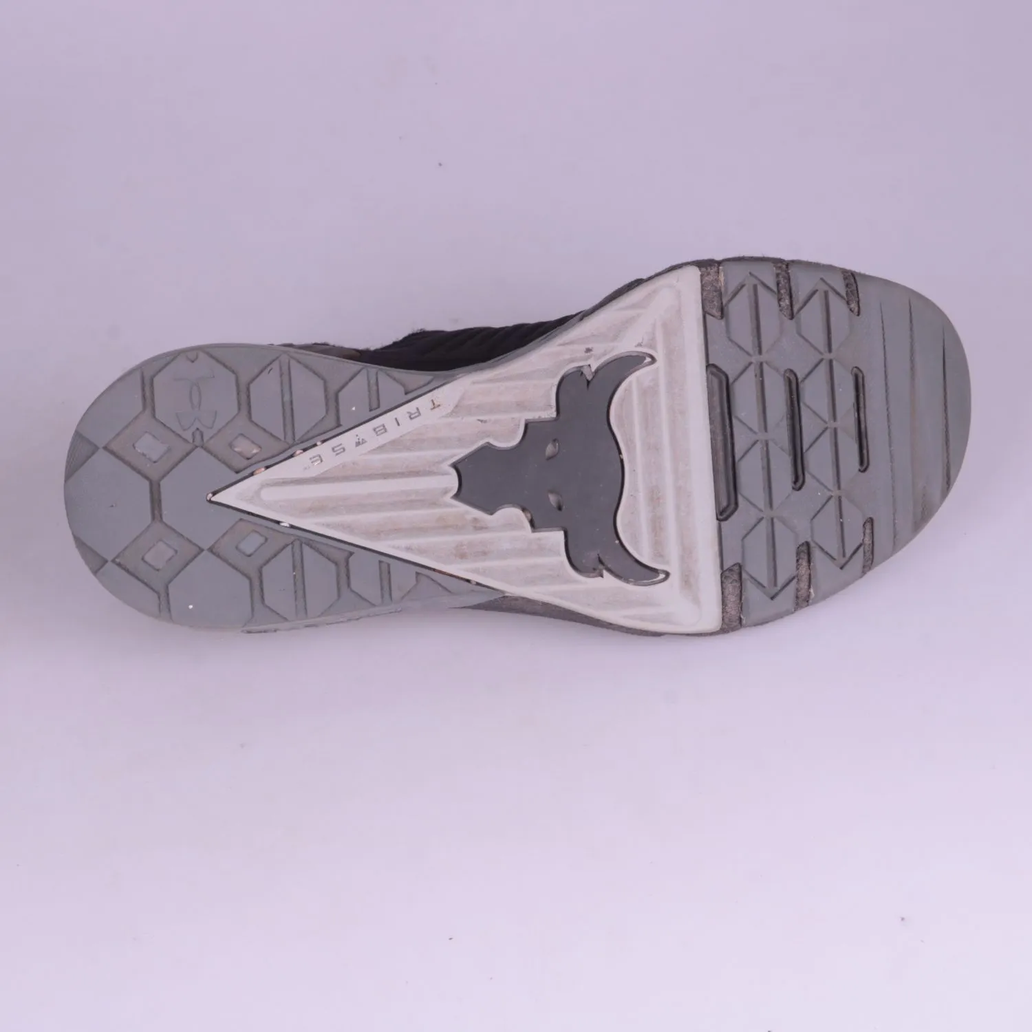 кроссовки Under Armour